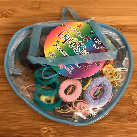 Expressions Hair Accessory Set - Picture 4 of 4